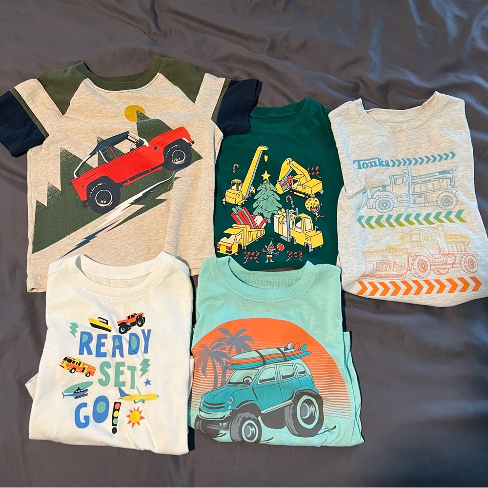 Bundle of 5 toddler boy shirts 3t